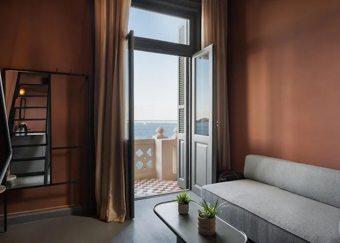 Grey L Studio Apartments Corniche Alexandria, Egypt